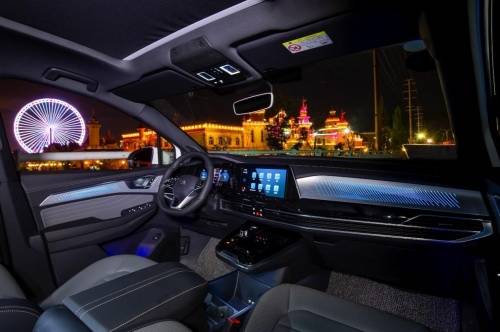 米乐 M6米乐兼顾家庭与商务的设计理念揽境完胜“销量榜首”汉兰达(图5)