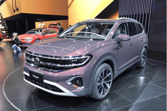 揽境PK米乐 M6米乐途昂谁更具有兼顾家庭与商务的设计理念？(图1)
