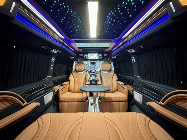 奔驰V260米乐 M6米乐L七座商务车完美展现舒适性(图7)