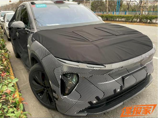 家族设计加持米乐 M6米乐 疑似全新蔚来EC6谍照曝光(图1)