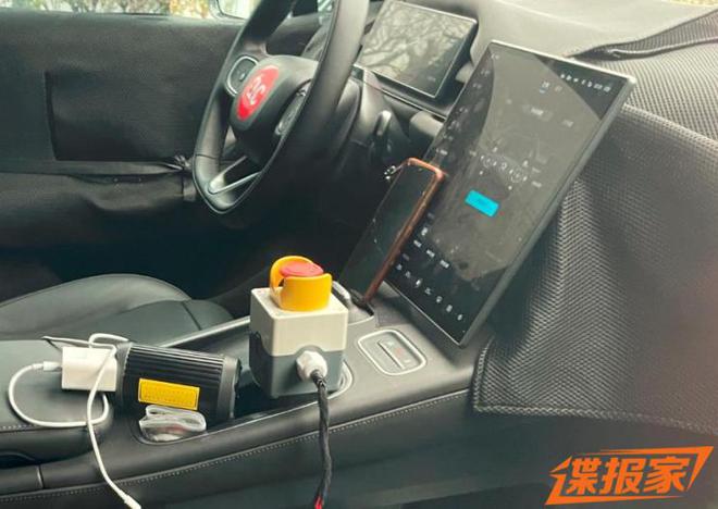 家族设计加持米乐 M6米乐 疑似全新蔚来EC6谍照曝光(图4)
