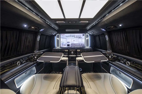 米乐 M6米乐奔驰迈巴赫版商务车V260高顶四座特价(图6)