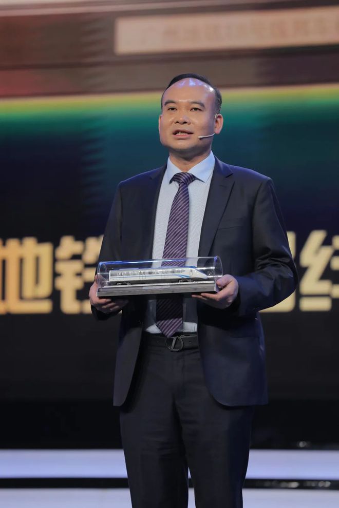 米乐M6 米乐广州地铁设计研究院董事长农兴中获评广州“最美科技工作者”。(图3)