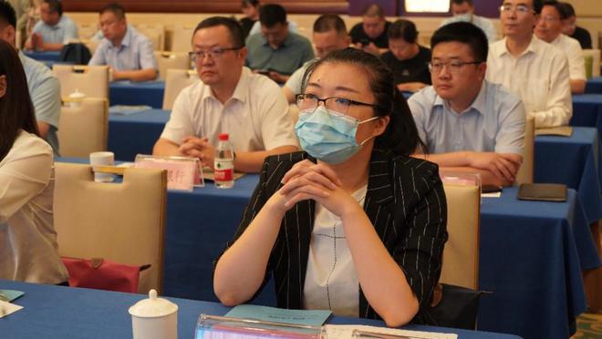 潍坊中央商务区招商推介暨规划建米乐 M6米乐设新闻发布会召开(图2)