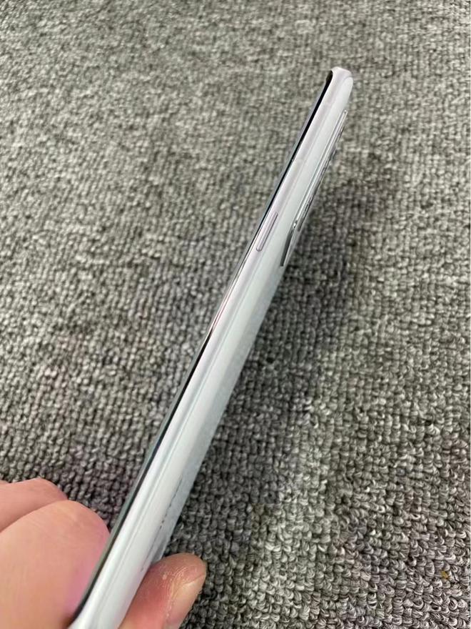 真我GT大师探索版：优雅设计与拍照的融合米乐 M6米乐(图5)