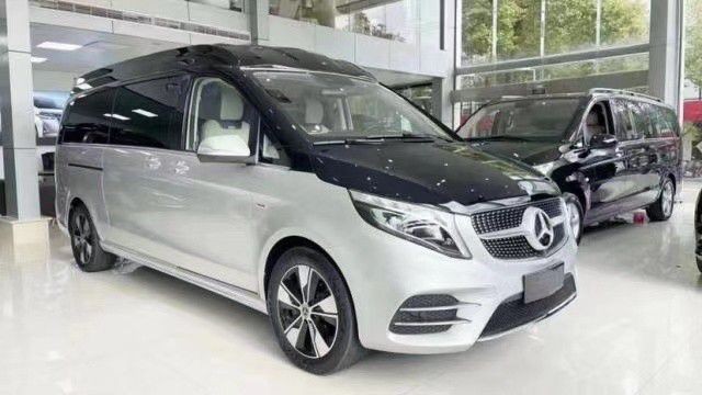 米乐M6 米乐新款9速奔驰V260实拍豪华游艇级内饰商务接待太有面子了(图1)