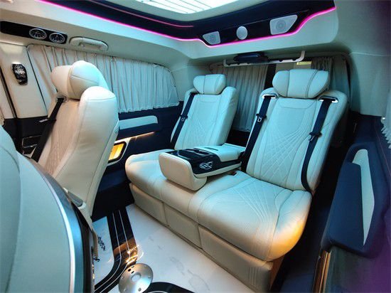 奔驰V260米乐 M6米乐商务车一款可以躺着休息的车(图7)