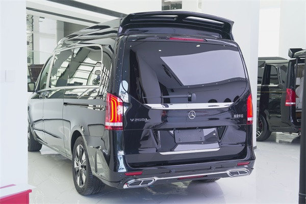 奔驰米乐 M6米乐V260L定制迈巴赫商务车七座报价(图7)