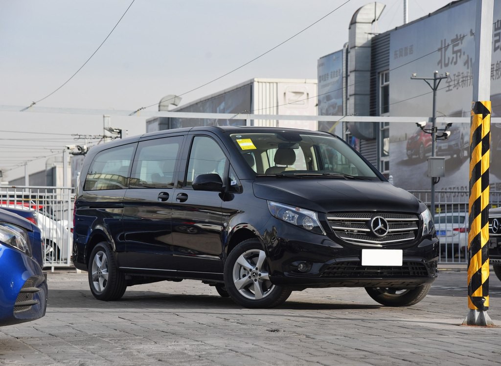 奔驰威霆改装商务车7座版配置一应具全 售全国米乐 M6米乐(图1)
