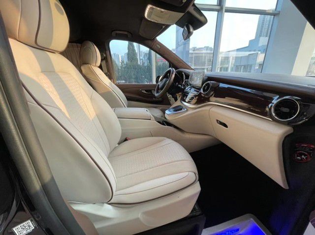 纯进口奔驰V250商务家用MPV专用米乐M6 米乐(图2)