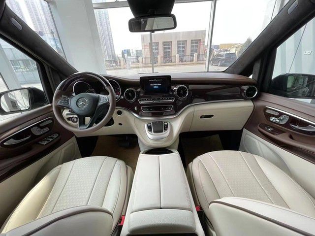 纯进口奔驰V250商务家用MPV专用米乐M6 米乐(图4)