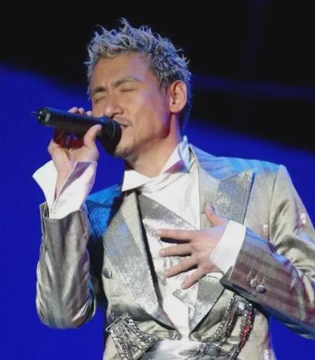 米乐M6 米乐张学友演唱会即将开唱舞美设计太震撼黄牛：冷门歌曲没听过(图4)