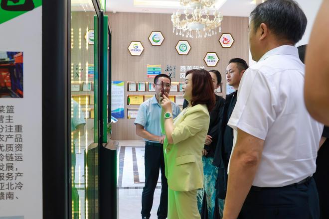 深圳市工业设计行业协会莅临粤港澳大湾区菜篮子韶关配送中心调研米乐 M6米乐(图2)