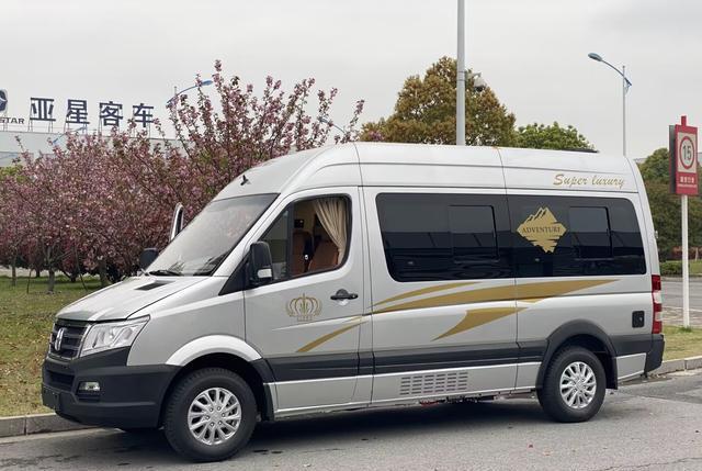 “省油大师”原厂欧睿房车2023全系登场！强动力配8AT价格还更低米乐 M6米乐(图2)