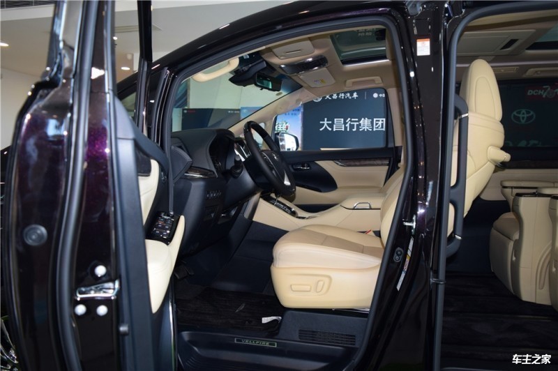 米乐M6 米乐23款威尔法商务车最新报价及实拍解析(图2)