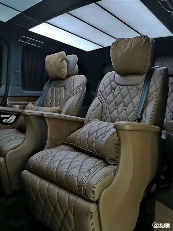 奔驰v260迈米乐M6 米乐巴赫版价格世界十大顶级商务车(图4)