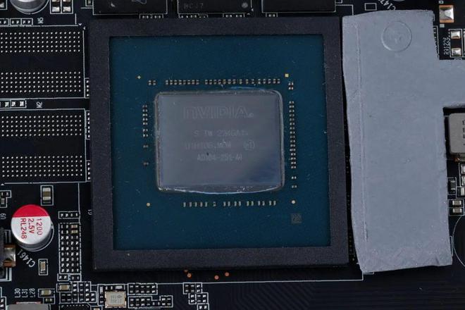 米乐M6 米乐虚实交汇颜艺兼修！索泰RTX 4070 AMP AIRO SPIDERMAN(图10)