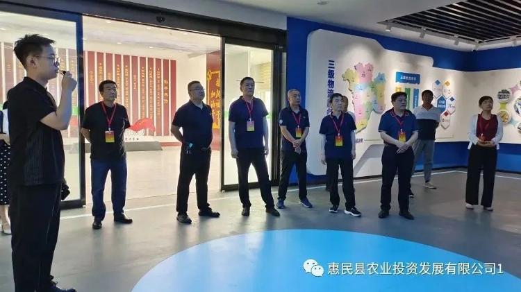 惠民县人大常委会党组成员、副主任王建中到电子商务公共服务中心调研米乐 M6米乐(图2)