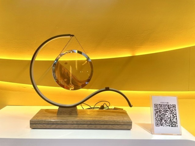米乐M6 米乐文博会上展风采！郑州工商学院设计类专业师生作品再登深圳文博会(图1)