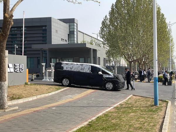 米乐M6 米乐李想自曝理想首款MPV车型外观设计：灵感来源于鲸鱼(图1)