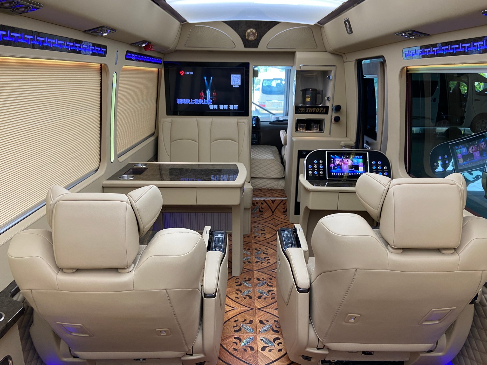 北京朝阳区丰田考斯特1米乐M6 米乐2座现车(图2)