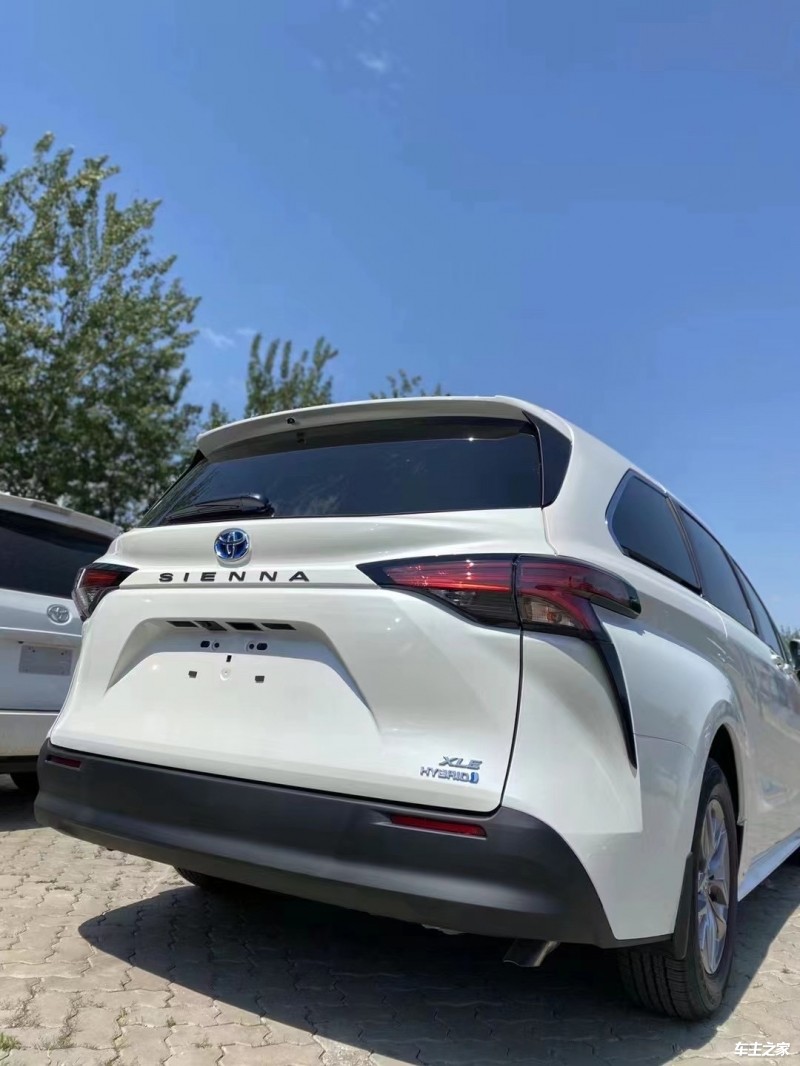 米乐 M6米乐2022款丰田塞纳25L混动三排座椅商务车 售全国(图4)