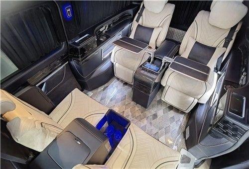 米乐M6 米乐奔驰梅赛斯特商务车奢华内饰超大空间!(图6)