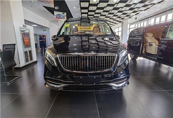 米乐 M6米乐奔驰v260新车震撼来袭定制商务车七座(图1)