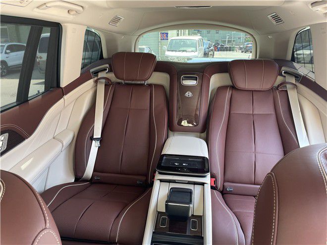 迈巴赫GLS600陆地豪华游艇移动商务舱米乐 M6米乐(图5)