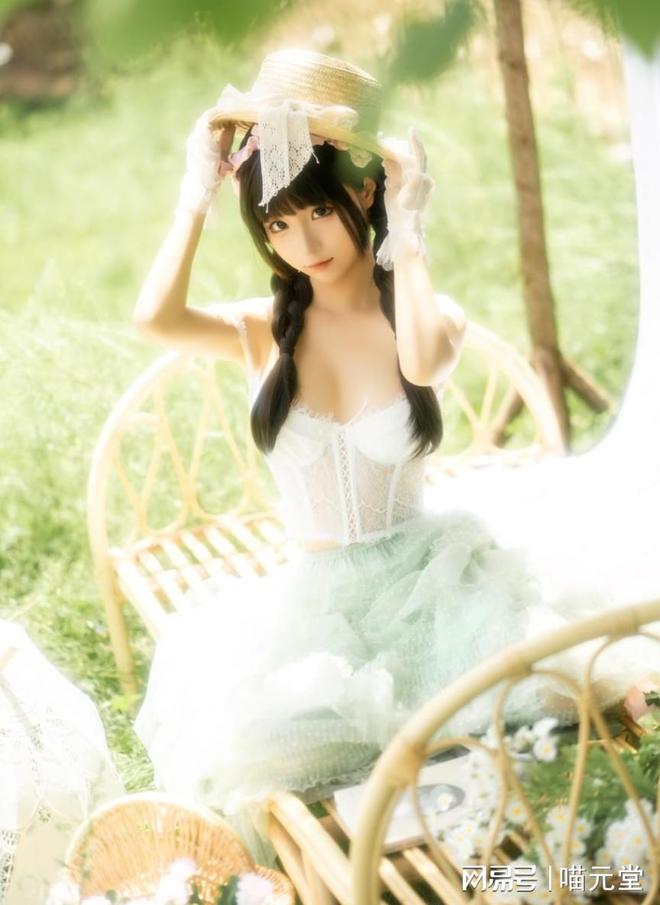 蠢沫沫cos~春 cospla米乐 M6米乐y写真图片欣赏(图2)