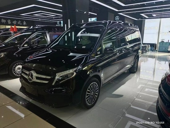 米乐M6 米乐奔驰V260商务车 公司接待贵宾首选座驾 展厅现车(图1)
