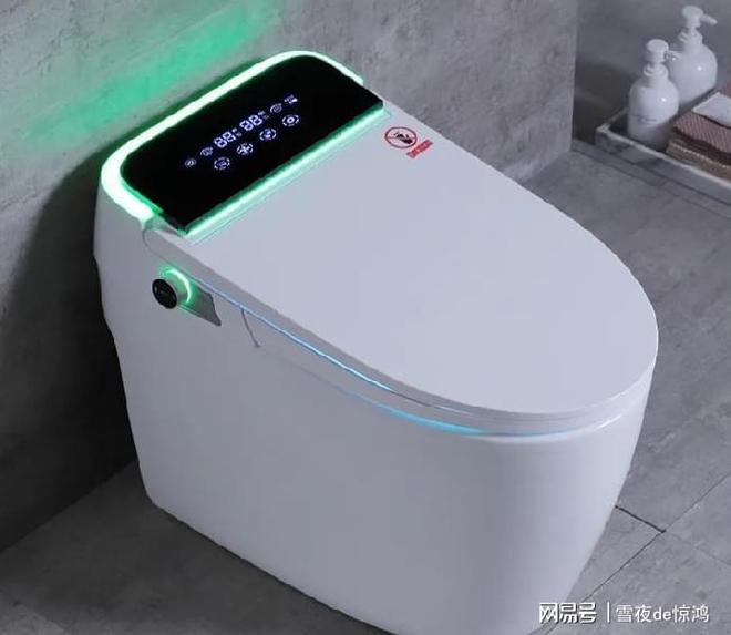 出差发现一米乐M6 米乐户人家的卫生间设计太有才了拍照给大家看看(图2)