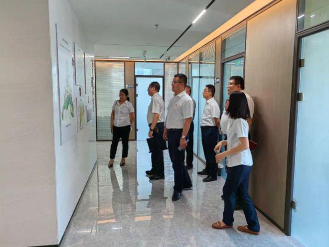 米乐 M6米乐省地矿工程勘察院与济南市规划设计研究院共同开展“学思想、强党性、重实践、建新功”联创共建主题党日活动(图1)