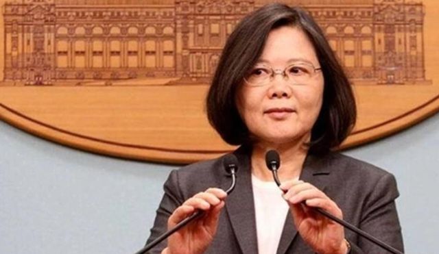 米乐 M6米乐蔡英文设计的荒唐心大学三年制度外加一年当兵！想把学生搞垮？(图2)