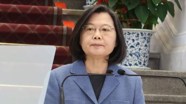 米乐 M6米乐蔡英文设计的荒唐心大学三年制度外加一年当兵！想把学生搞垮？(图3)