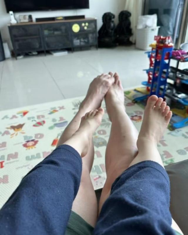 米乐 M6米乐转当网红！知名爱国港星晒豪宅被指与酒店撞样空间宽敞设计气派(图13)