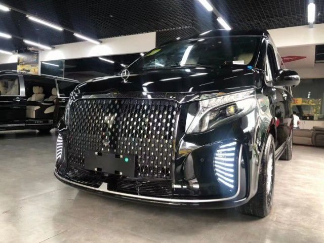 米乐M6 米乐奔驰V260七座豪华版商务车报价配置图片(图1)
