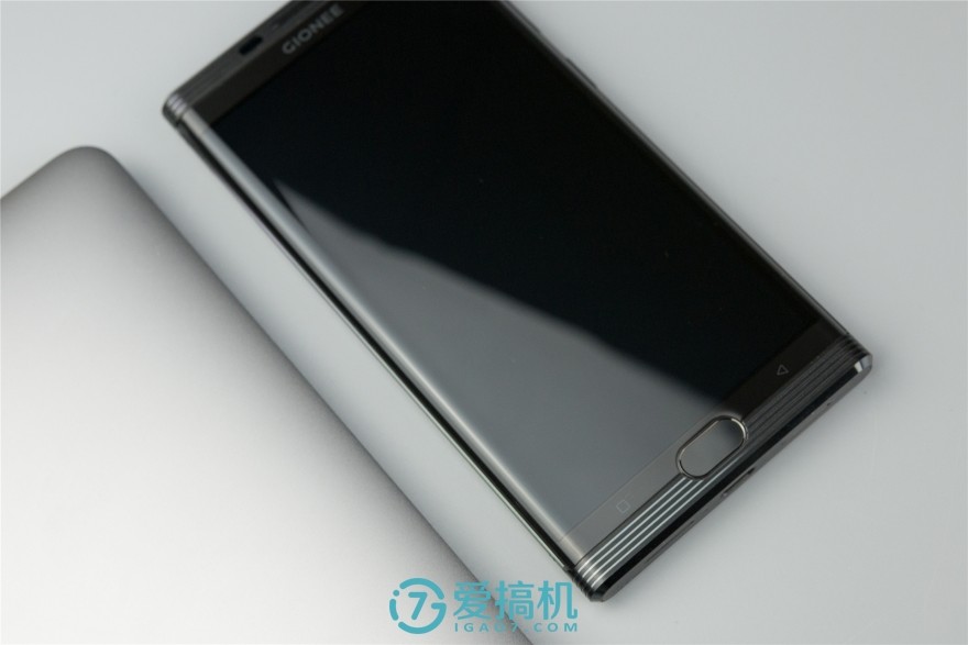 米乐 M6米乐商务奢华新风范 金立M2017详细评测(图4)