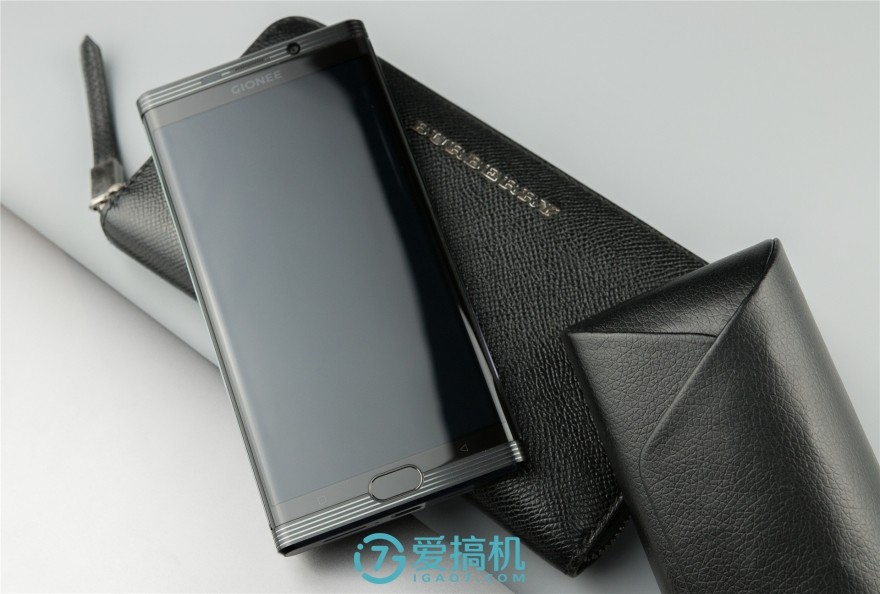 米乐 M6米乐商务奢华新风范 金立M2017详细评测(图12)