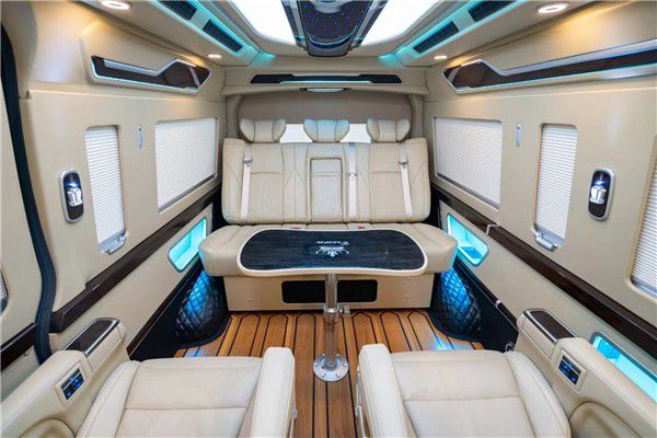 2023款丰田海米乐 M6米乐狮面包车13座商务车报价(图5)