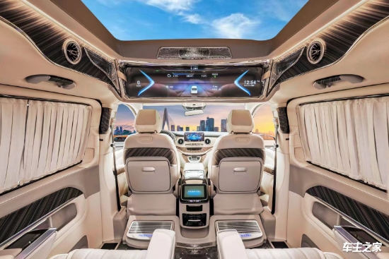 米乐 M6米乐昆明奔驰V260L改装迈巴赫高顶商务车优惠768万现车(图3)