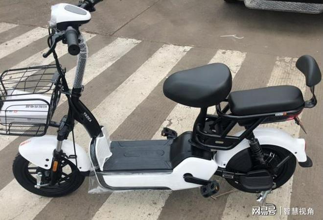 本以为脚踏的设计够奇葩了看了电动车新规我决定还是步行算了米乐 M6米乐(图1)