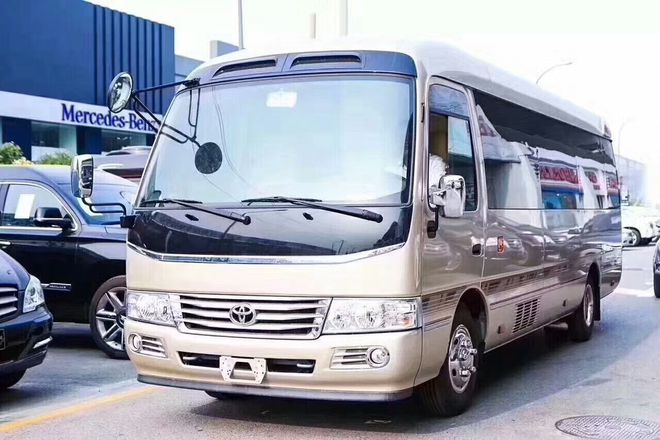 豪华米乐 M6米乐商务巴士丰田考斯特13座实车布局图(图1)