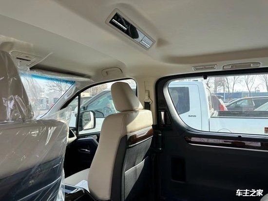 米乐M6 米乐2023款丰田格兰维亚带有稳重之态的全进口豪华商务车(图5)