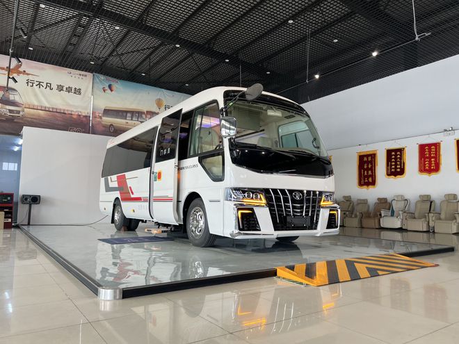 米乐 M6米乐大隆商务车丰田考斯特销售定制(图4)