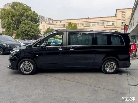 昆明奔驰威霆改装巴赫VS900豪华米乐 M6米乐定制商务车468万(图2)