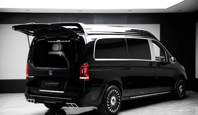 百万级米乐M6 米乐最强MPV？看这台4座奔驰商务车(图3)