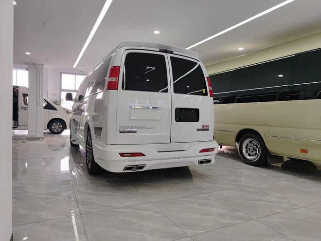 进口美式商务车GMC770太豪华了米乐 M6米乐(图1)