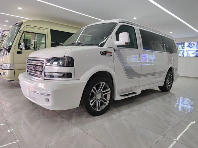 进口美式商务车GMC770太豪华了米乐 M6米乐(图2)