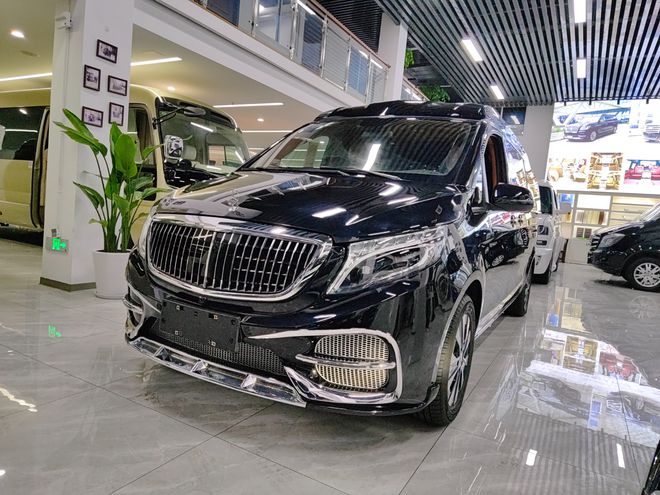 米乐 M6米乐奔驰V250商务车航空座椅小桌板一应俱全(图2)